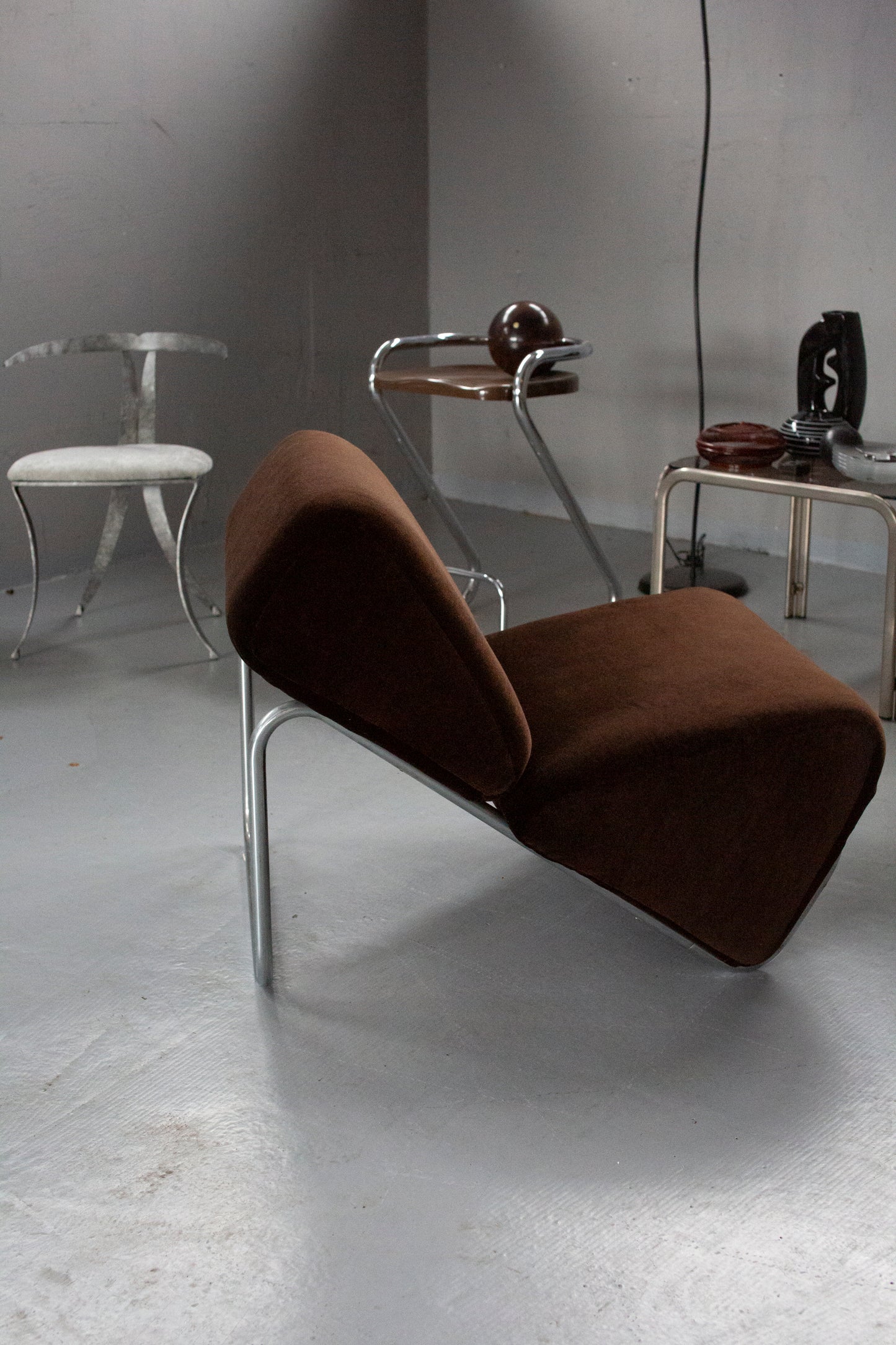 Brown velvet accent 'Trend module' lounge chair TH Brown