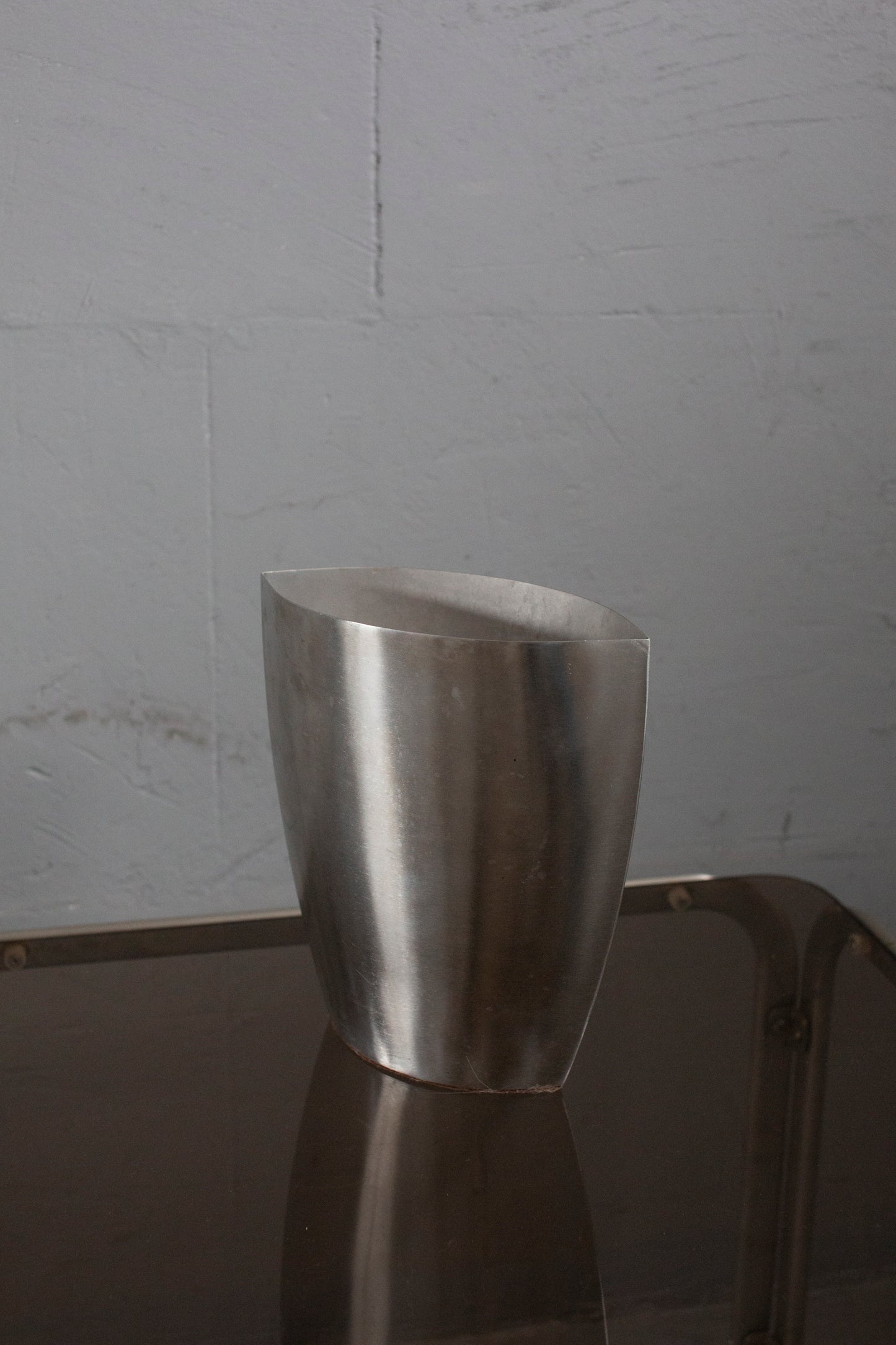 Decorative stainless steel vase