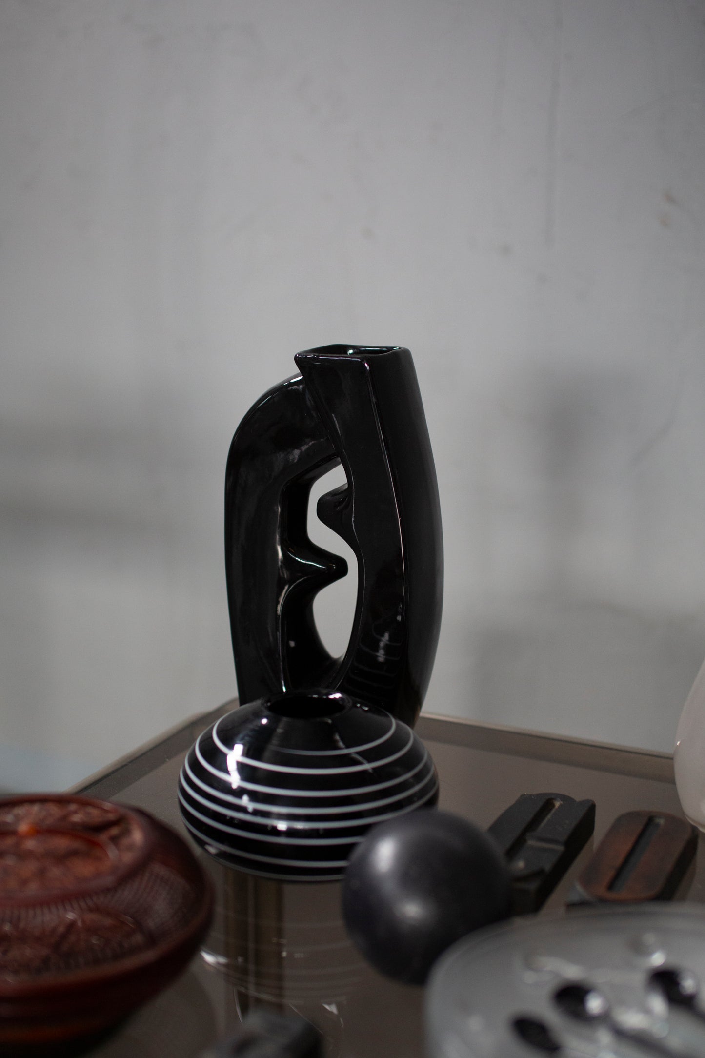 Black & white glass swirl vase