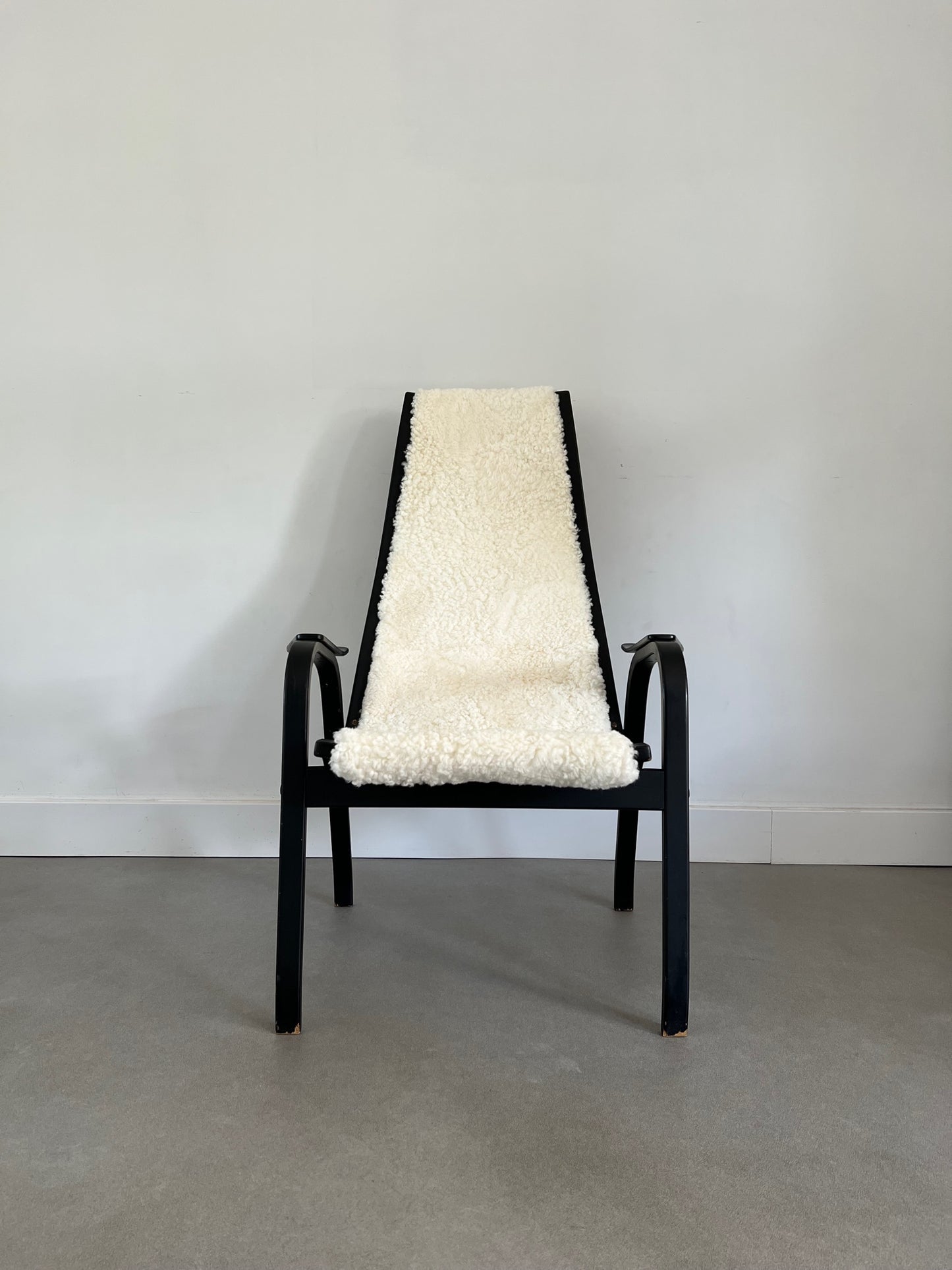 Kurva lounge chair by Yngve Ekstrom 50's (rent only)