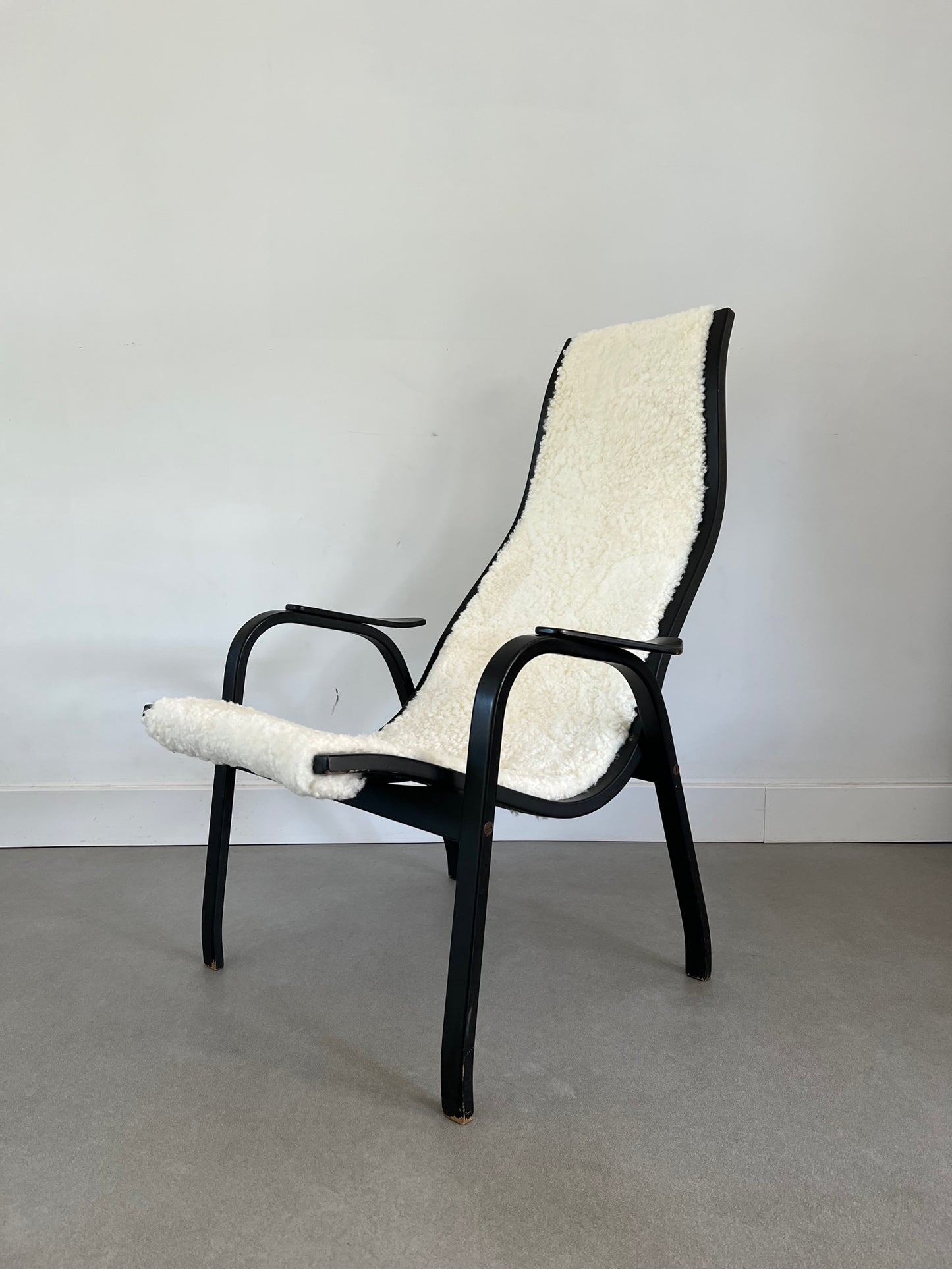 Kurva lounge chair by Yngve Ekstrom 50's (rent only)