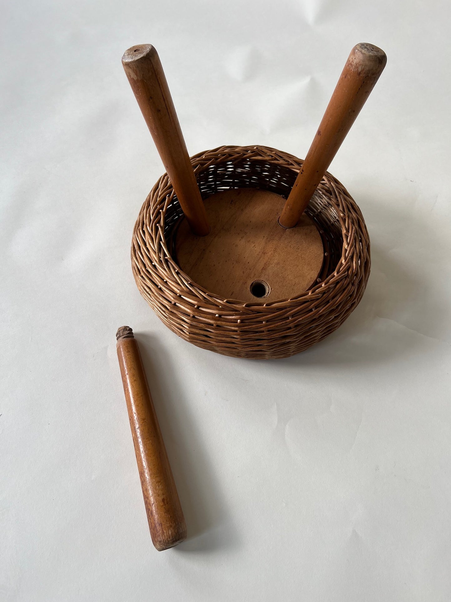 Tony Paul rattan / wicker stool '50 s